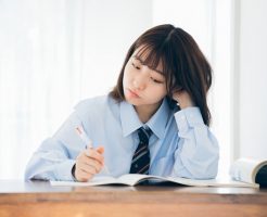 自宅では勉強に集中できない 受験生が陥りやすい原因と対処方法 四谷学院大学受験合格ブログ